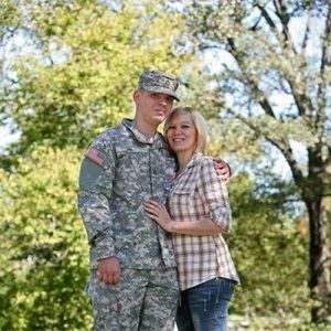 Meet your Posher, Kendra